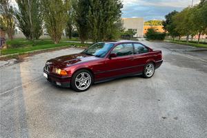 BMW 320i E36 Coupé
