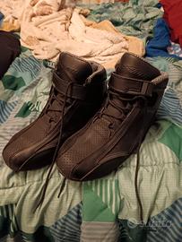 Scarpe moto A PRO semi nuove
