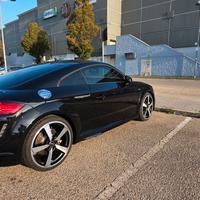 AUDI TT 45 tsfi