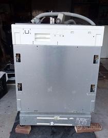 Lavastoviglie Whirpool per Ikea