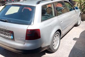 auto Audi A6 V6  