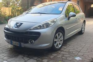 Peugeot 207 1.6 hdi 90cv