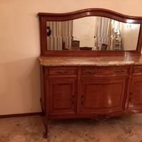 Immobili d'arredo e Lampadario