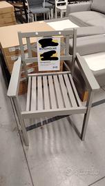 sedie ancora imballate