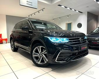 Volkswagen Tiguan 2.0 tdi R-Line 4MOTION 150cv dsg