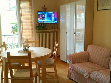 Villetta con posto auto recintato condizionatore