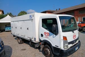 cabstar c 13 con cella motore fuso
