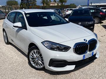 Bmw 116 116d 5p. Business Advantage