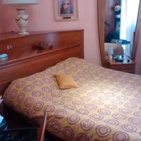 Testiera letto angolare + comodini e cassettiera