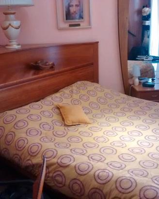 Testiera letto angolare + comodini e cassettiera