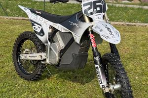 Stark future varg mx 60cv 2024