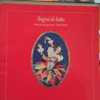 Libro scatole di latta