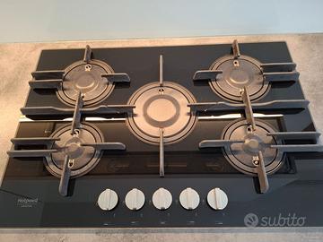 Piano cottura Hotpoint Ariston 5 fuochi a gas