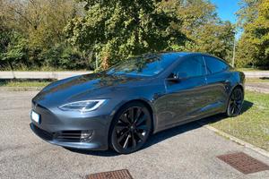 TELA MODEL S SUPERCHARGER A VITA