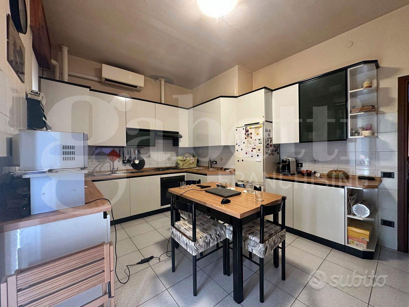Appartamento – Piacenza, Belvedere, Infrangibile - Altro