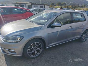Golf 7.5 1.6 TDI 115 CV Business - 112.111 km