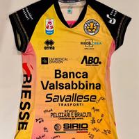 Maglia autografata da Valsabbina Millenium Brescia