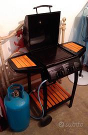 BARBECUE a GAS con coperchio