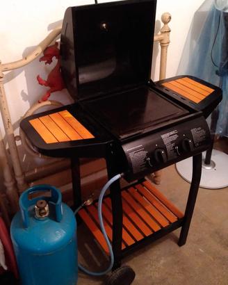 BARBECUE a GAS con coperchio