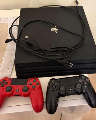 Play station 4 + 2 joystich