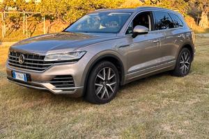 Volkswagen touareg 3.0 v6