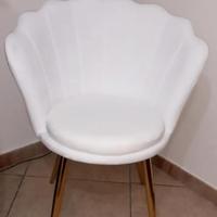 Poltrona conchiglia velluto bianca 