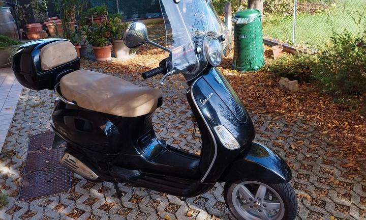 Piaggio Vespa 150 LX - 2008
