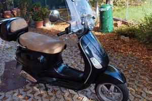 Piaggio Vespa 150 LX - 2008