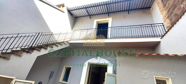 S2 duplex con cortile privato