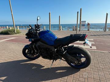 MT10 Yamaha 2024 icon blu 13000 km