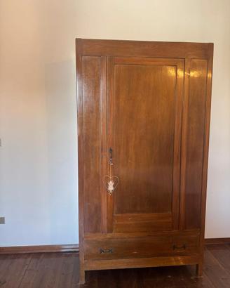ARMADIO IN LEGNO VINTAGE ANNI '50