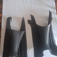 2 tappetini  per vespa nuovi 