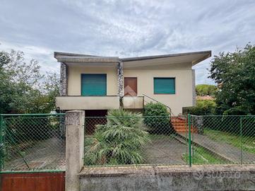 CASA INDIPENDENTE A MONFALCONE