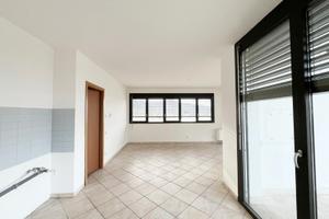 Appartamento di Rec.Costruz. con Terrazzo. U/1074