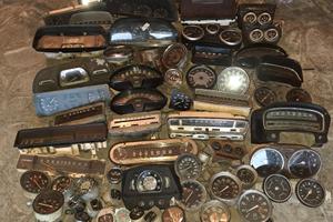 Grande lotto contachilometri strumenti auto epoca