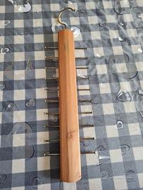 PORTA CRAVATTE IN LEGNO