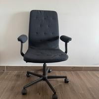 Sedia da scrivania con rotelle e braccioli