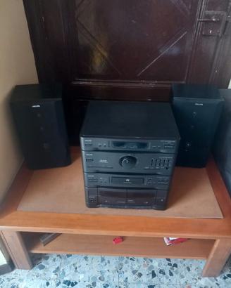 IMPIANTO STEREO COMPATTO 