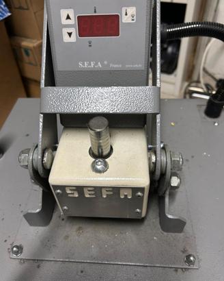 PRESSA PER GADGET