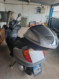 scooter Honda pantheon 125
