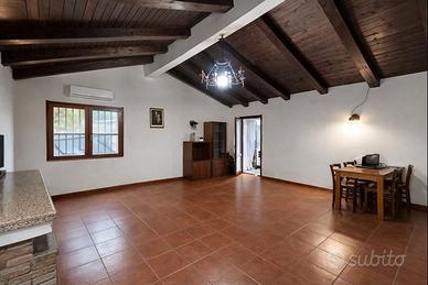 Indipendente bilocale con cortile