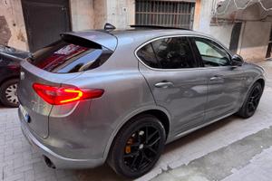 Alfa romeo stelvio 2.0 turbo benzina 280cv