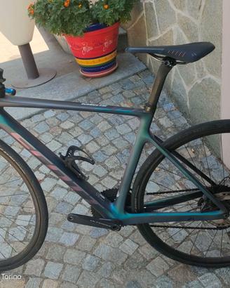 BICICLETTA SCOTT   ADDICT R 30 DEL 2021