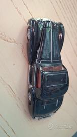 Matchbox Dinky collection Delahaye 145 Chapron