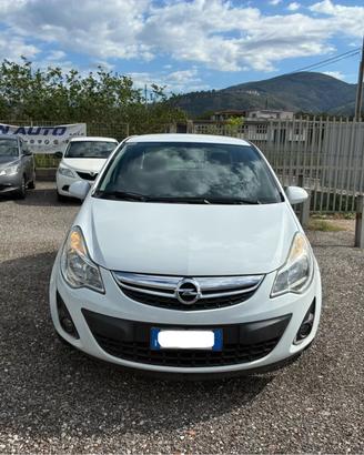 Opel Corsa 1.2 GPL 5p - 2012
