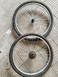 Cerchione e copertone 26"