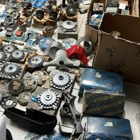 RICAMBI PIAGGIO VESPA E CICLOMOTORI NUOVI ORIG.