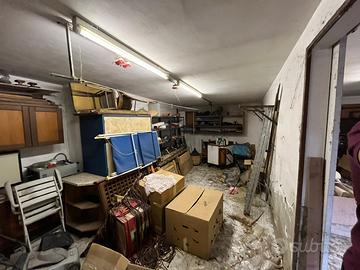 Svuota garage,appartamenti,cantine ecc