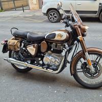 Royal Enfield Classic 350 - 2025