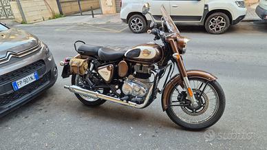 Royal Enfield Classic 350 - 2025